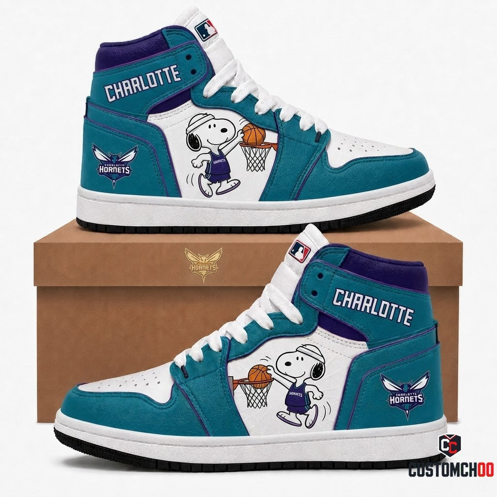 Snoopy NBA 30-Team Slam Dunk Edition Canvas High Top Sneakers - Charlotte Hornets