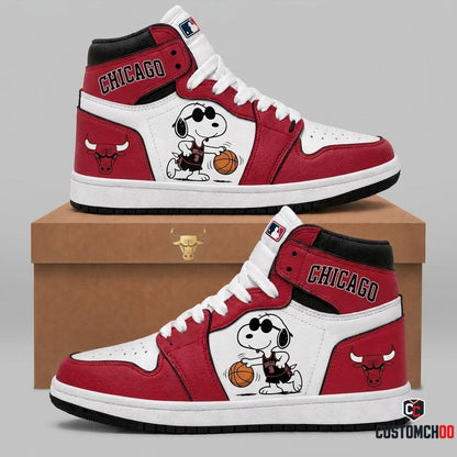 Snoopy NBA 30-Team Crossover Edition Canvas High Top Sneakers - Chicago Bulls