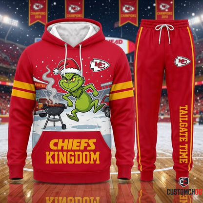 Kansas City Chiefs grinch-inspired christmas hoodie and sweatpants tracksuit set – Tailgate Table Slam Chaos